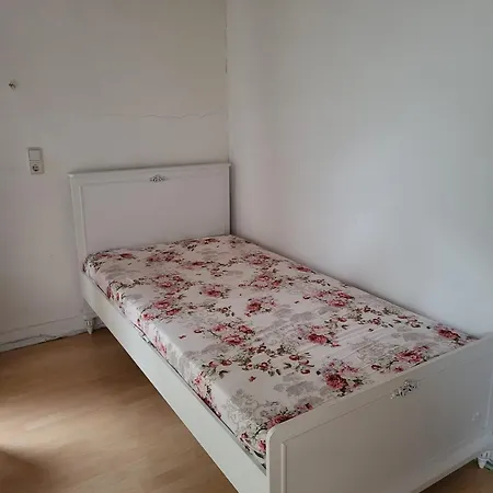 Grosszuegige Zweiraumwohnung Mit Whirlpool Und Xl-dusche * Mittelhof